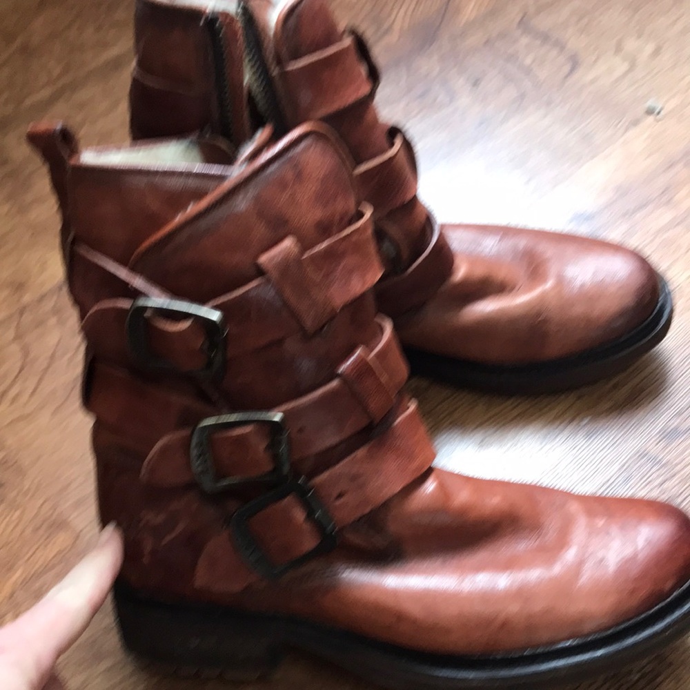 Women Frye fur lined shirt boots excellent condition size 7